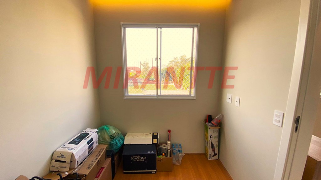 Apartamento de 35m² com 2 quartos em Canindé