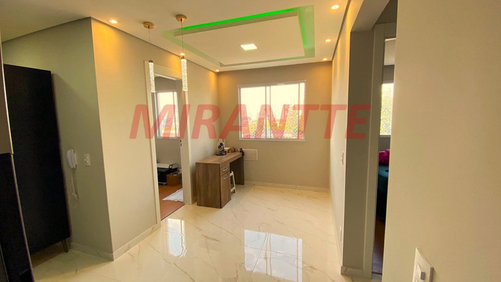 Apartamento de 35m² com 2 quartos em Canindé