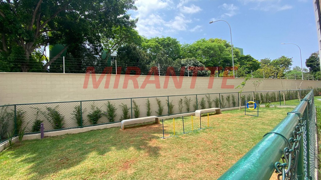 Apartamento de 35m² com 2 quartos em Canindé