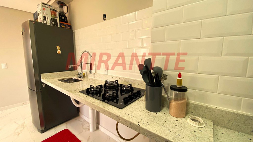 Apartamento de 35m² com 2 quartos em Canindé