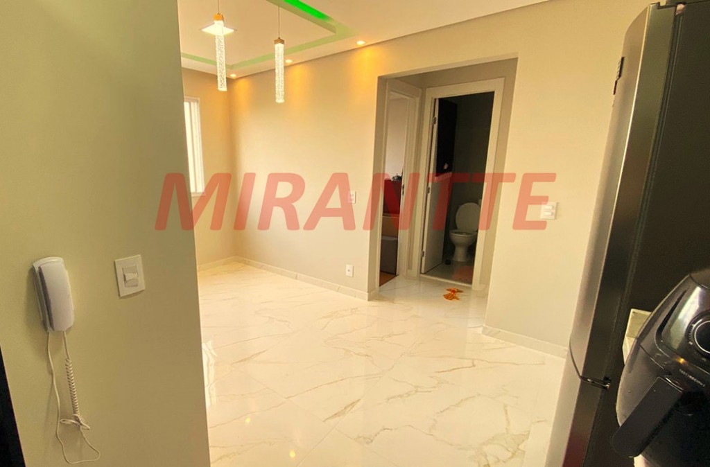 Apartamento de 35m² com 2 quartos em Canindé