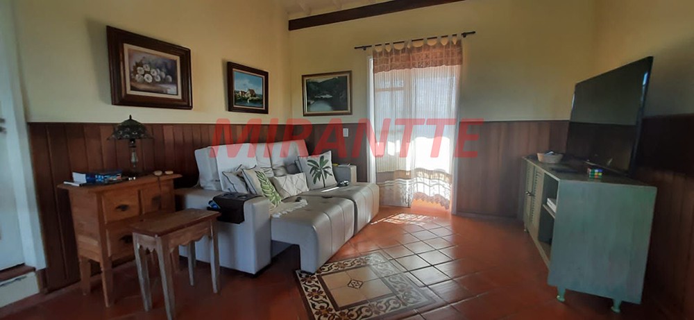 Cond. fechado de 392m² com 3 quartos em Serra Da Cantareira