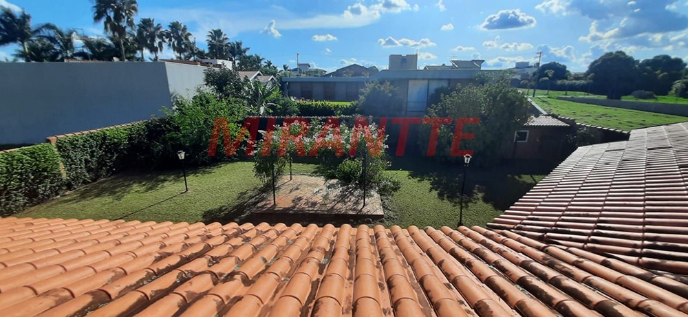 Cond. fechado de 392m² com 3 quartos em Serra Da Cantareira