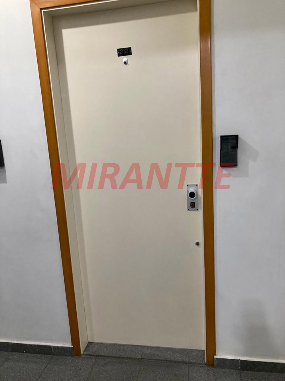 Conjunto comercial em Santana