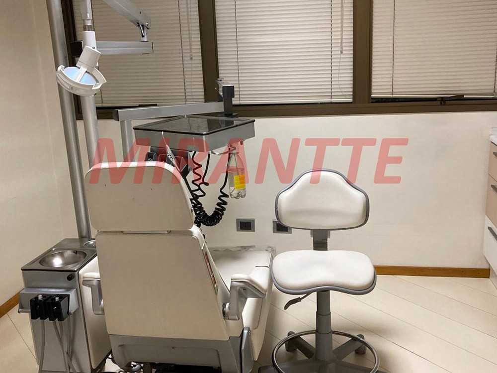 Conjunto comercial em Santana