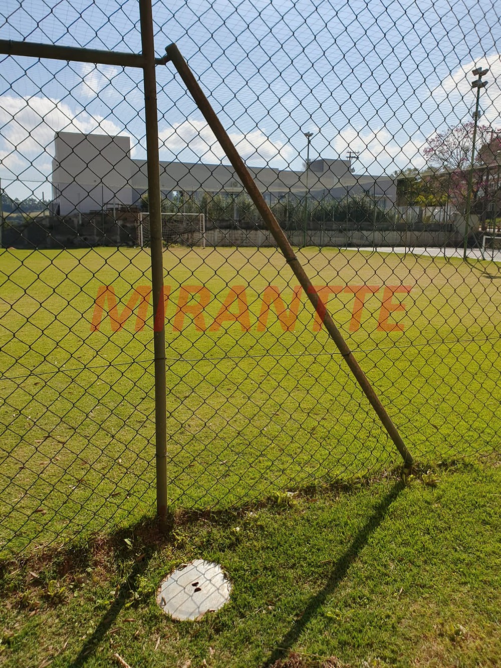 Terreno de 1.317m² em Jarinu