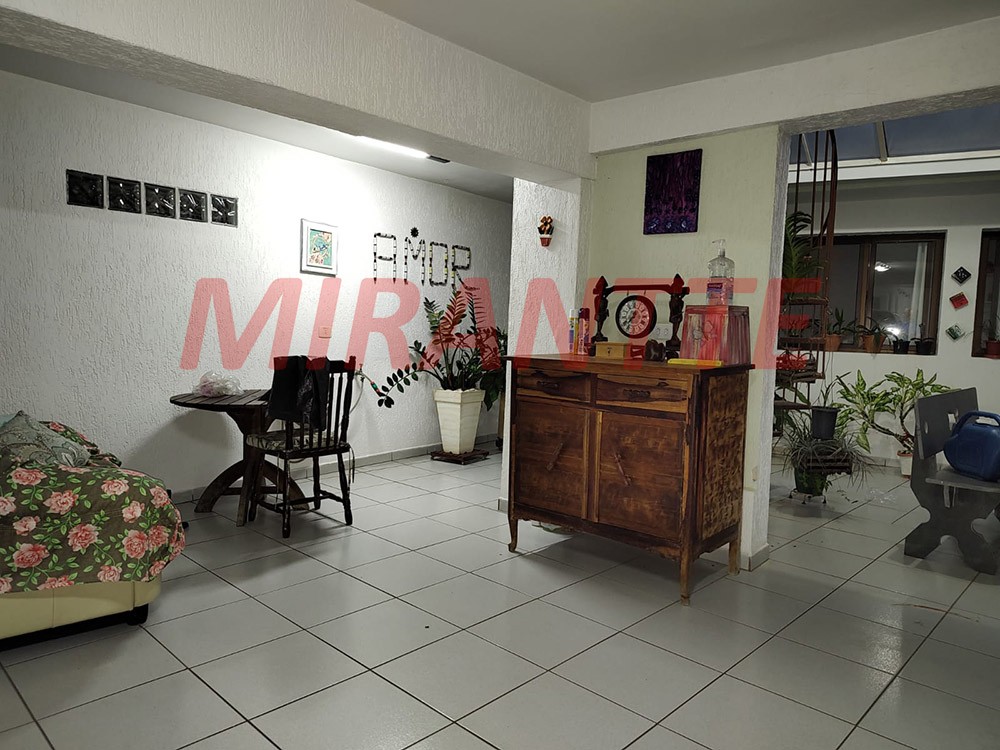 Sobrado de 240m² com 3 quartos em Parque Mandaqui