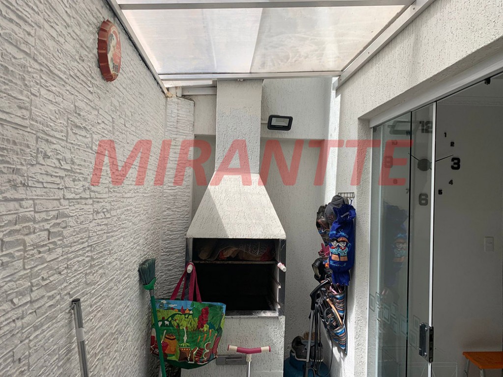 Sobrado de 250m² com 3 quartos em Santana