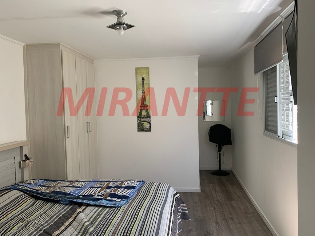Sobrado de 250m² com 3 quartos em Santana