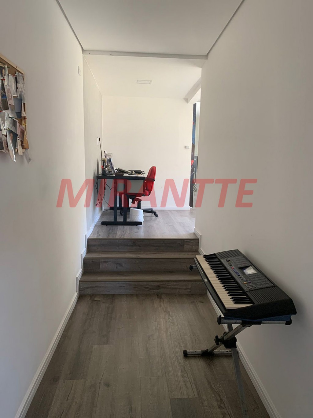 Sobrado de 250m² com 3 quartos em Santana