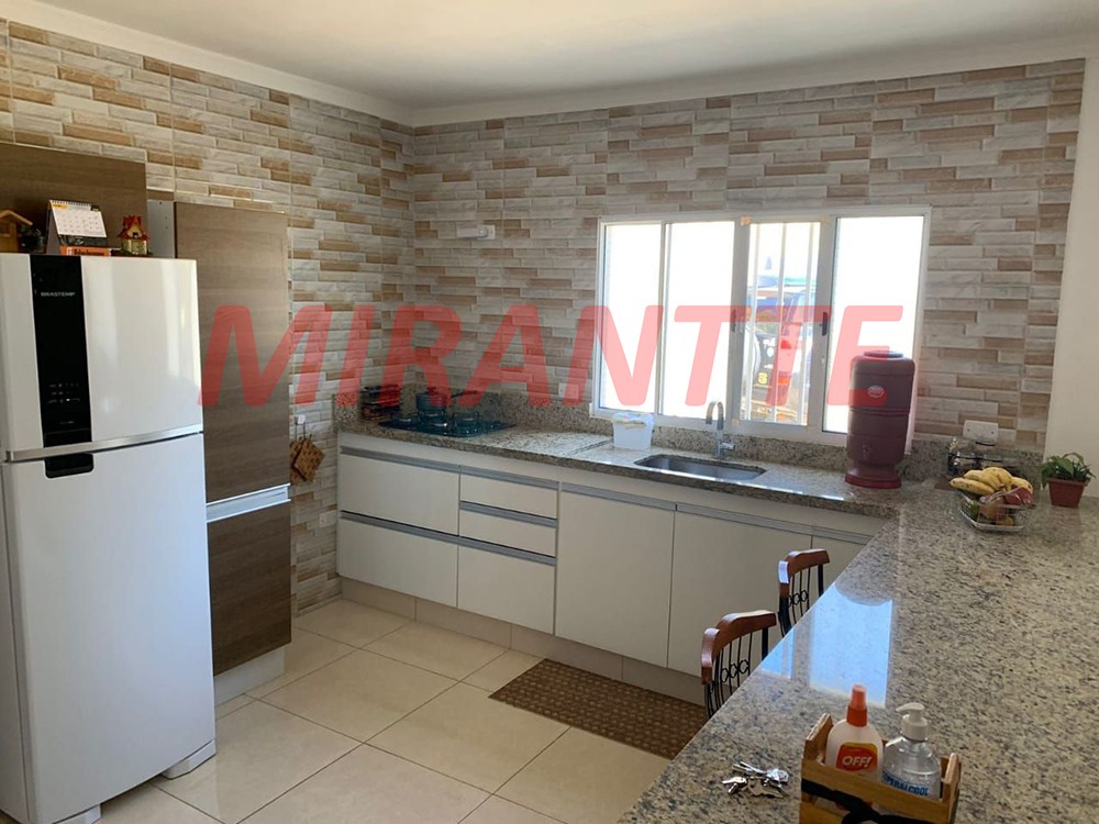 ChÁcara de 170m² com 3 quartos em Centro – Mairiporã