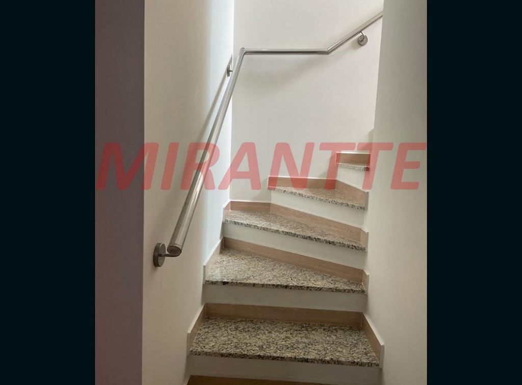 Cond. fechado de 96m² com 2 quartos em Parque Casa De Pedra