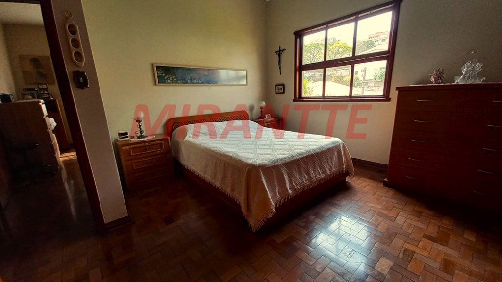 Sobrado de 346m² com 4 quartos em Jardim São Bento