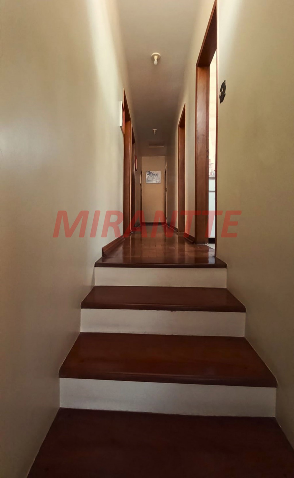 Sobrado de 346m² com 4 quartos em Jardim São Bento