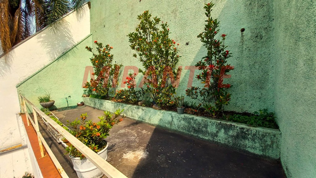 Sobrado de 346m² com 4 quartos em Jardim São Bento