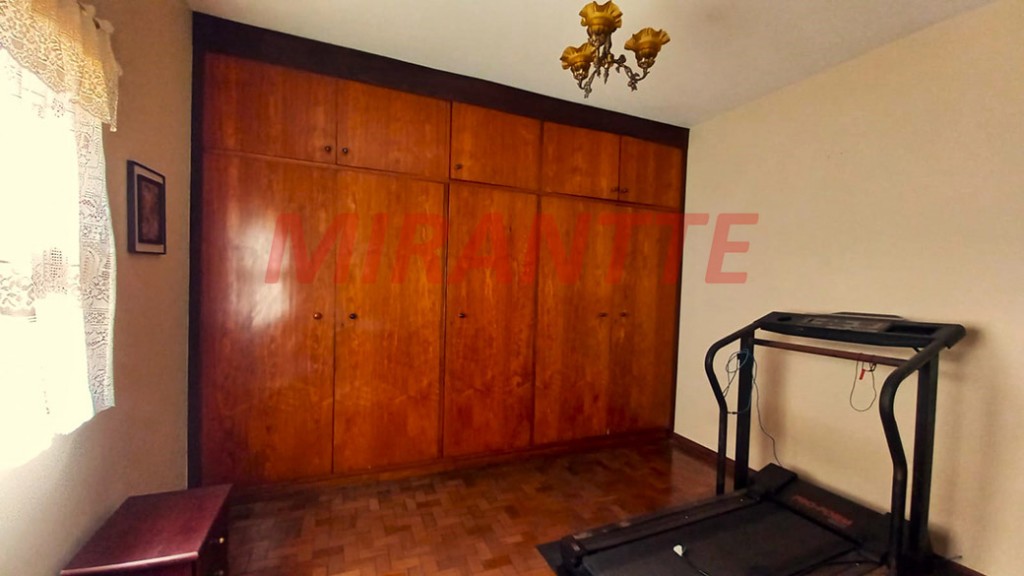 Sobrado de 346m² com 4 quartos em Jardim São Bento