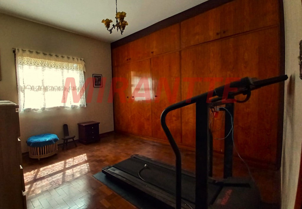 Sobrado de 346m² com 4 quartos em Jardim São Bento