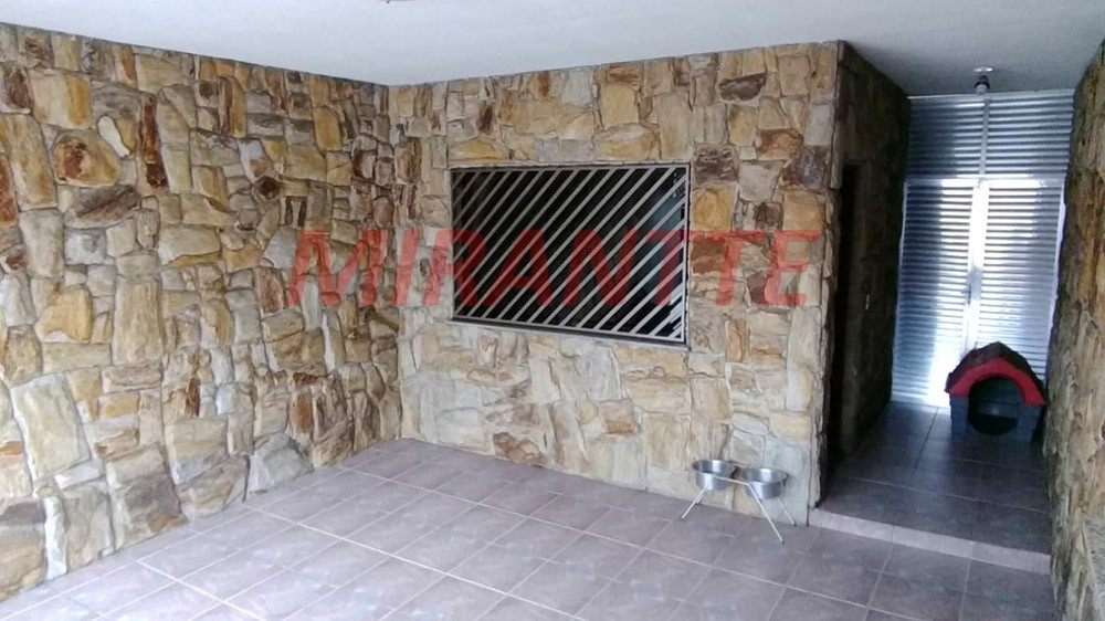 Sobrado de 220m² com 4 quartos em Parque Continental