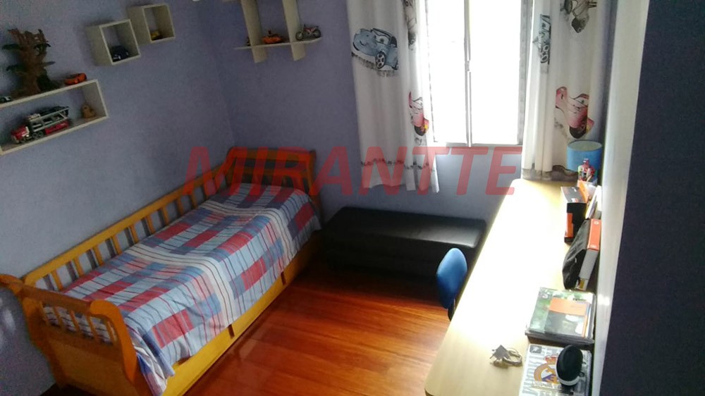 Sobrado de 220m² com 4 quartos em Parque Continental