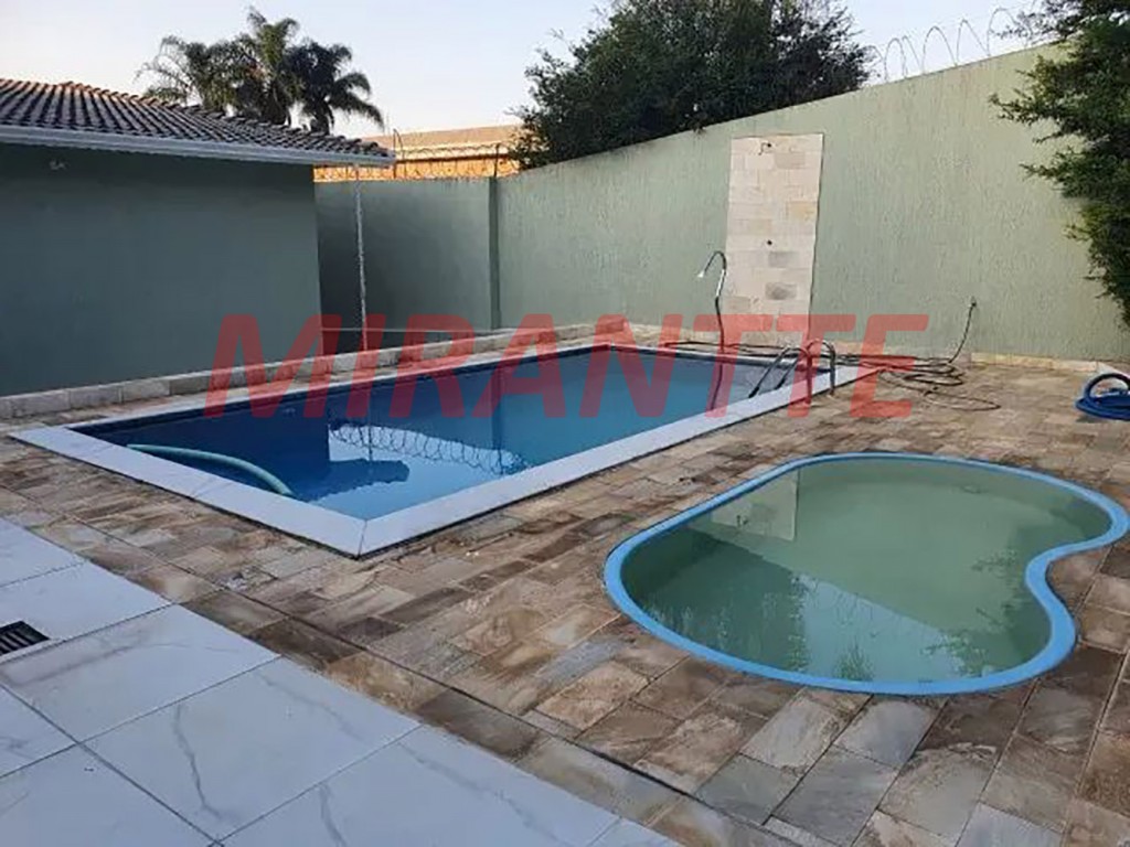 Casa terrea de 520m² com 3 quartos em Vila Rosália