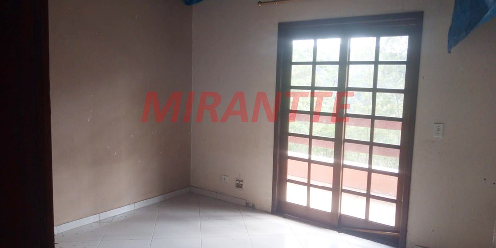 Sobrado de 469m² com 6 quartos em Serra da Cantareira