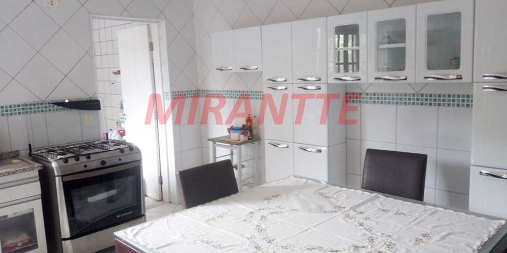 Sobrado de 469m² com 6 quartos em Serra da Cantareira