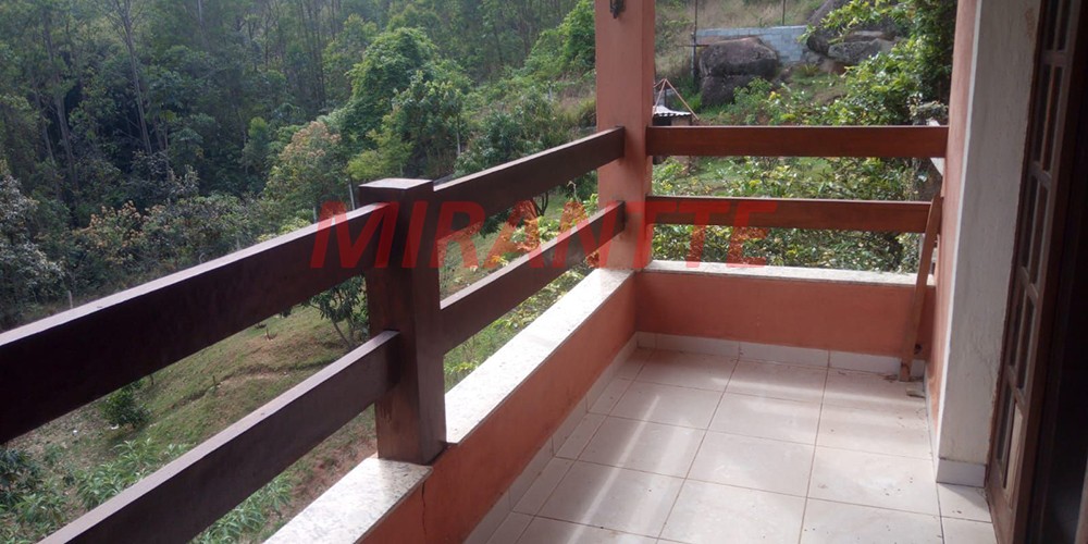 Sobrado de 469m² com 6 quartos em Serra da Cantareira