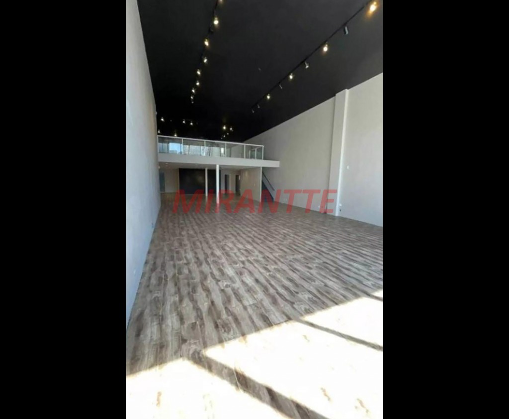 Comercial de 492m² em NÃO INFORMADO
