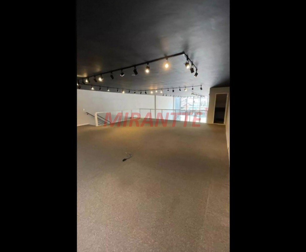 Comercial de 492m² em NÃO INFORMADO