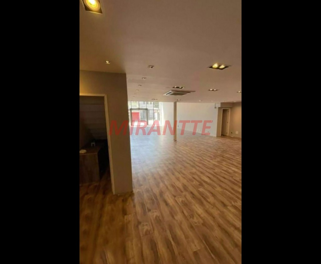 Comercial de 492m² em NÃO INFORMADO