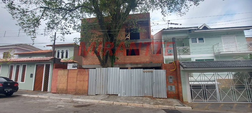 Sobrado de 320m² com 3 quartos em Jardim Entre Serras
