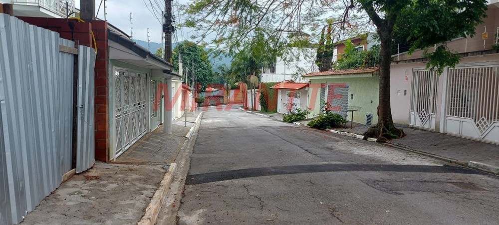 Sobrado de 320m² com 3 quartos em Jardim Entre Serras
