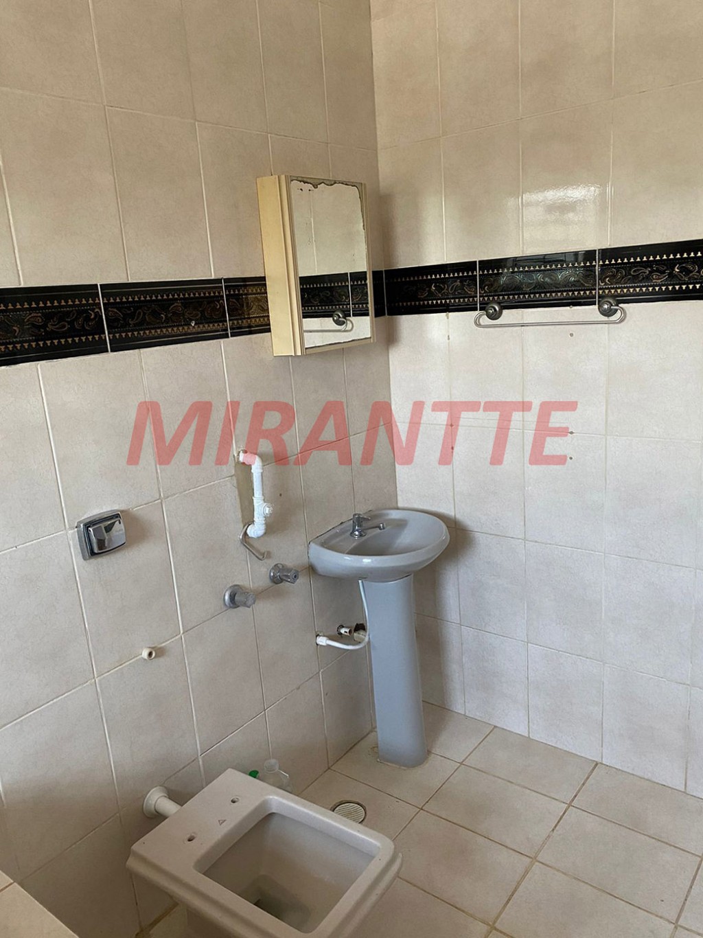 Casa terrea de 116m² com 3 quartos em Centro – Mairiporã