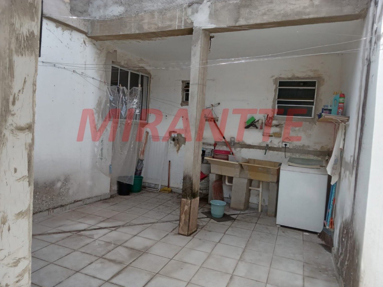 Casa terrea de 180m² com 4 quartos em Bortolândia