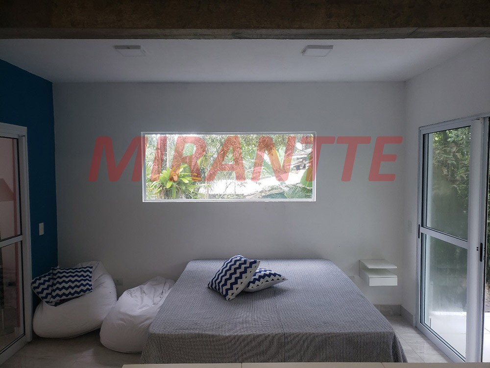 Sobrado de 177m² com 2 quartos em Ubatumirim