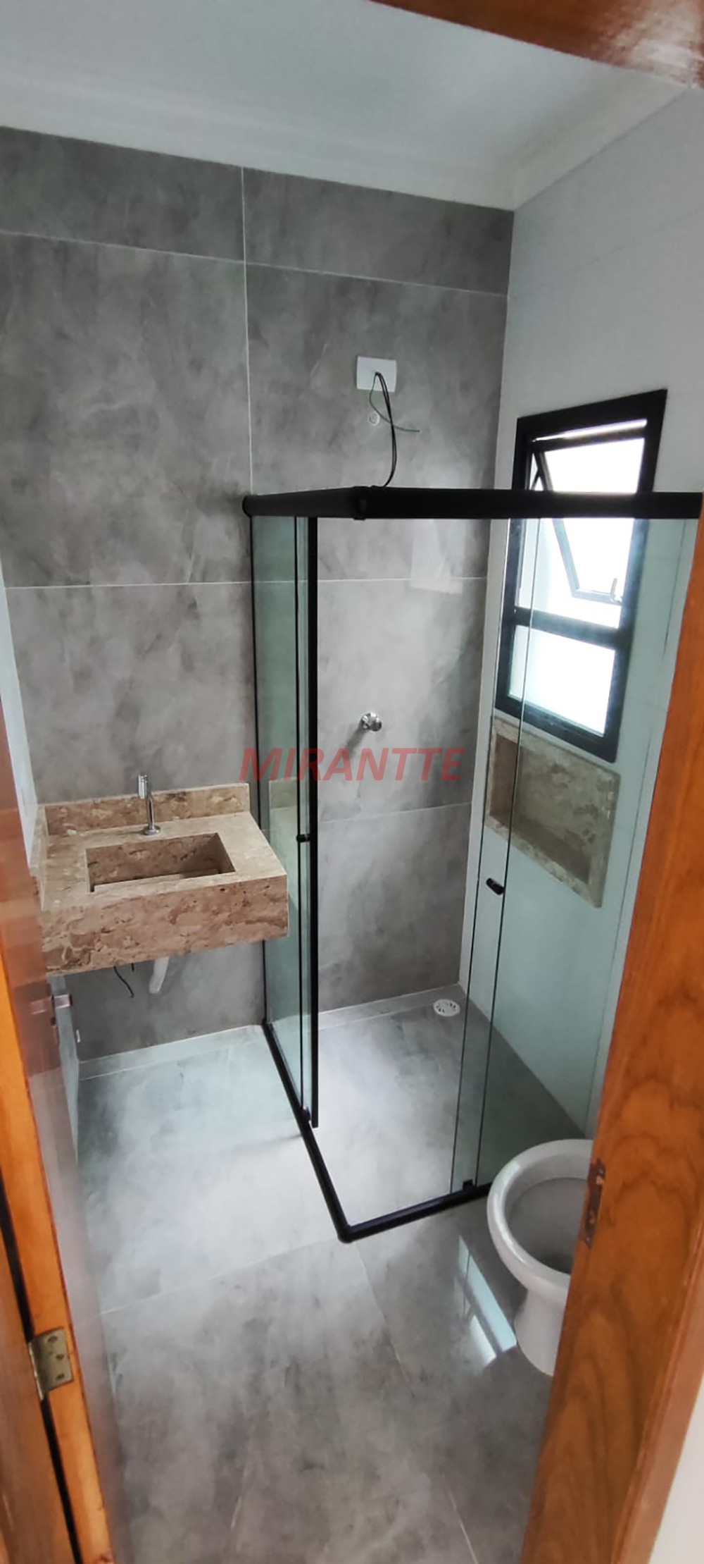 Sobrado de 76m² com 2 quartos em Vila Ré