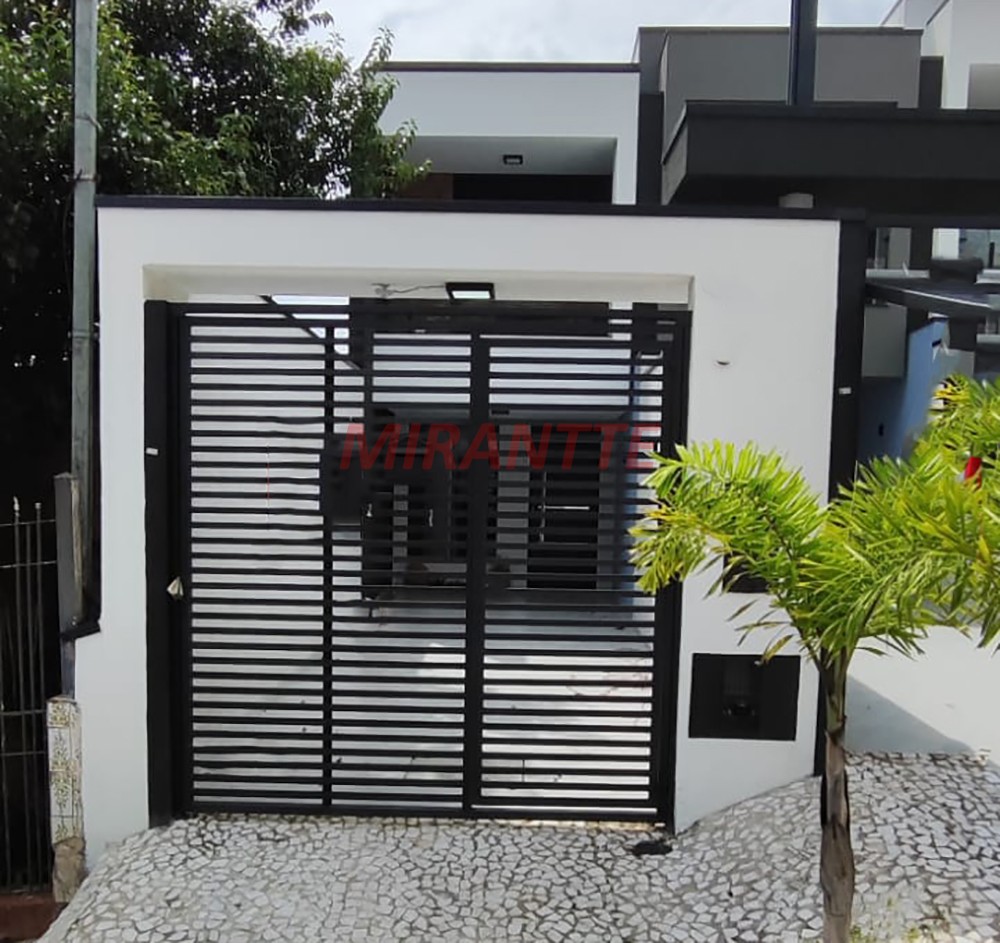 Sobrado de 76m² com 2 quartos em Vila Ré