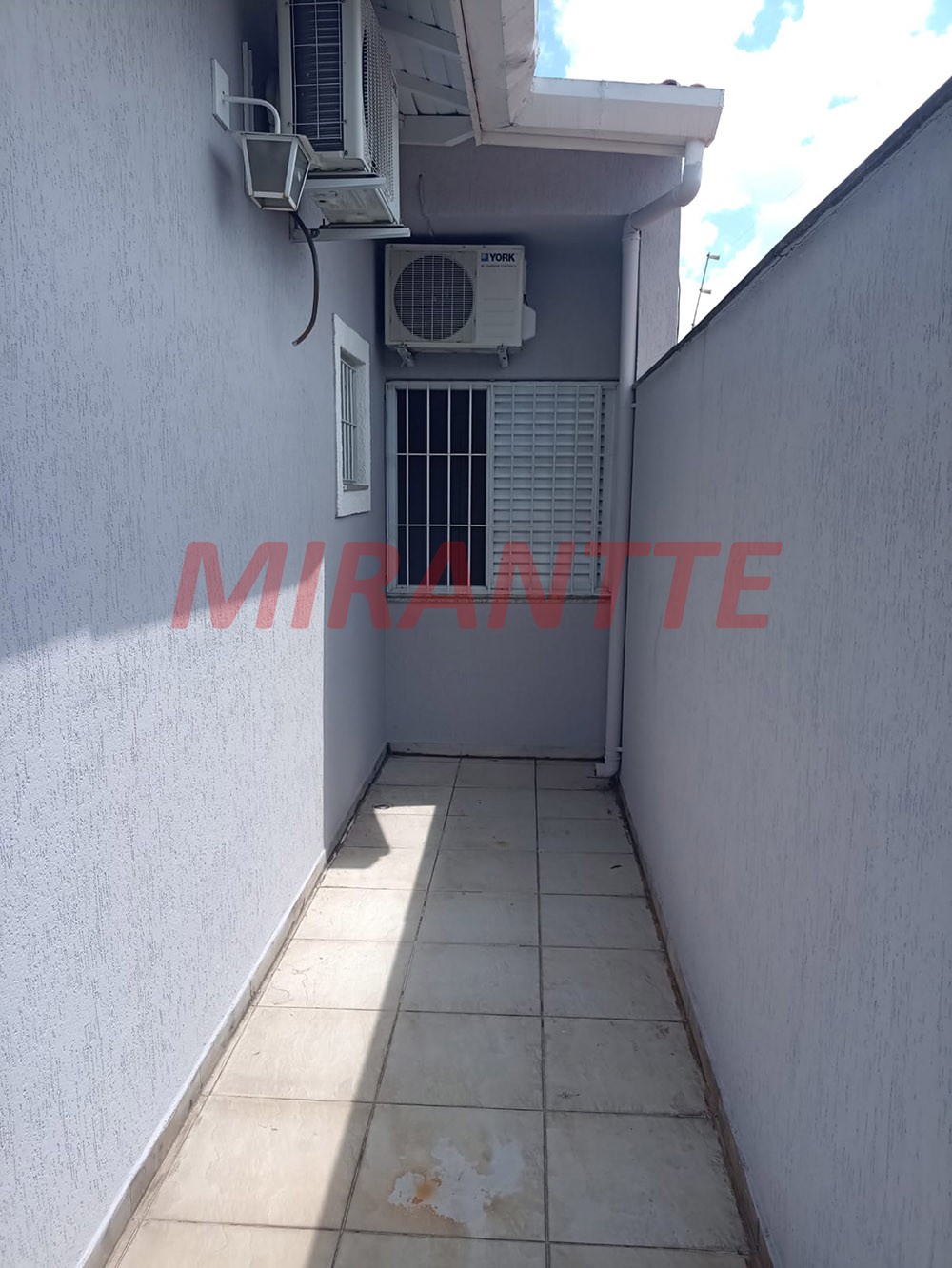 Sobrado de 207m² com 3 quartos em Vila Medeiros