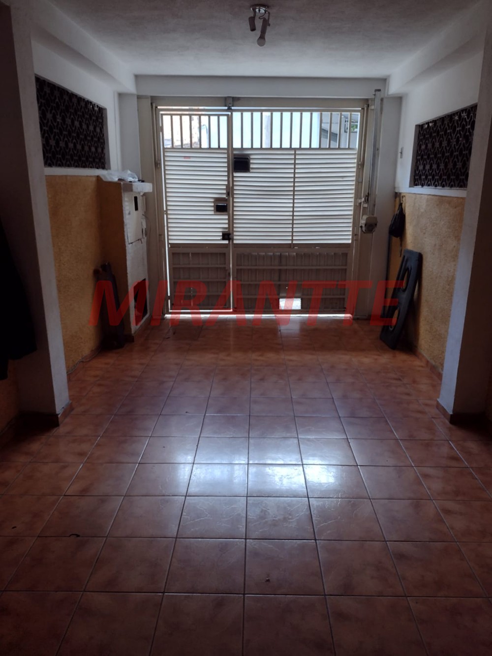 Sobrado de 85m² com 2 quartos em Vila Rica