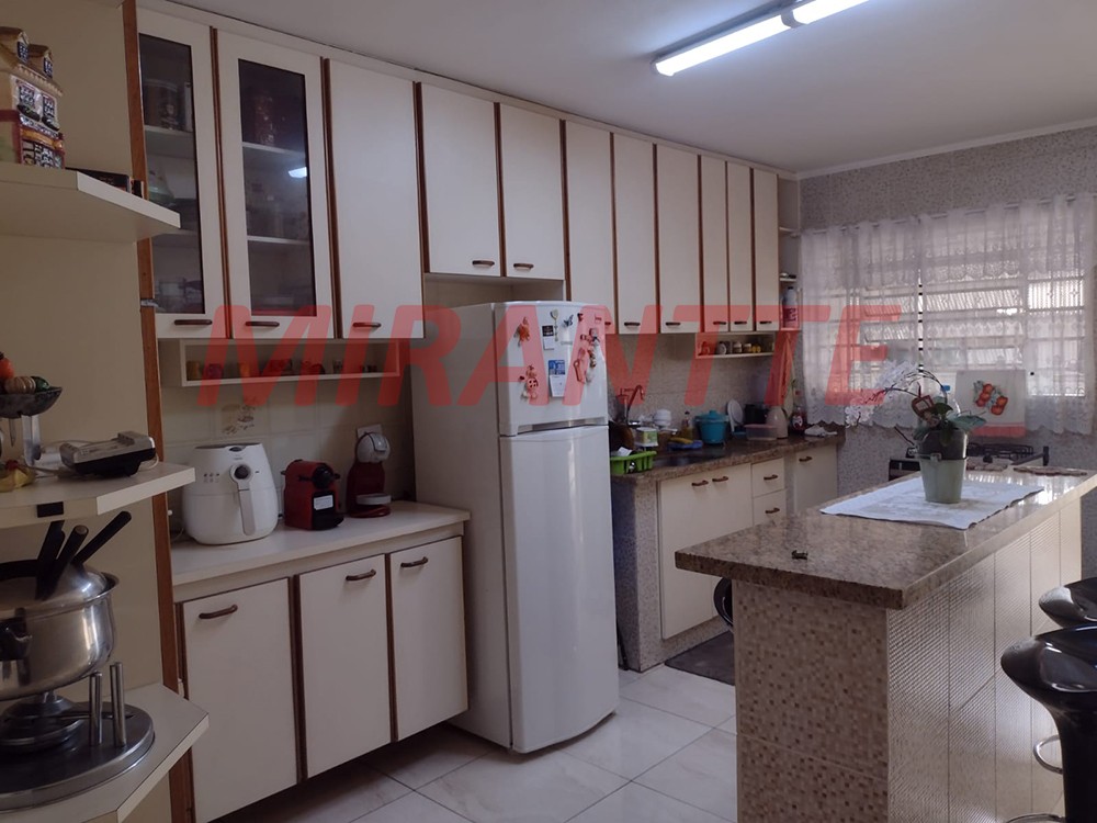 Sobrado de 85m² com 2 quartos em Vila Rica