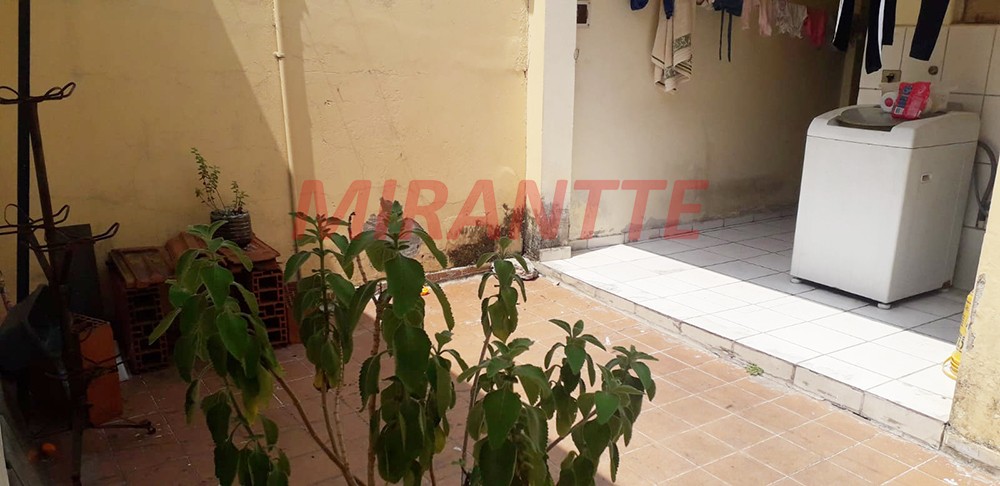 Casa terrea de 118m² com 3 quartos em Jardim Virginia Bianca