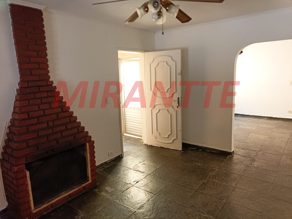 Sobrado de 180m² com 4 quartos em Vila Nova Mazzei