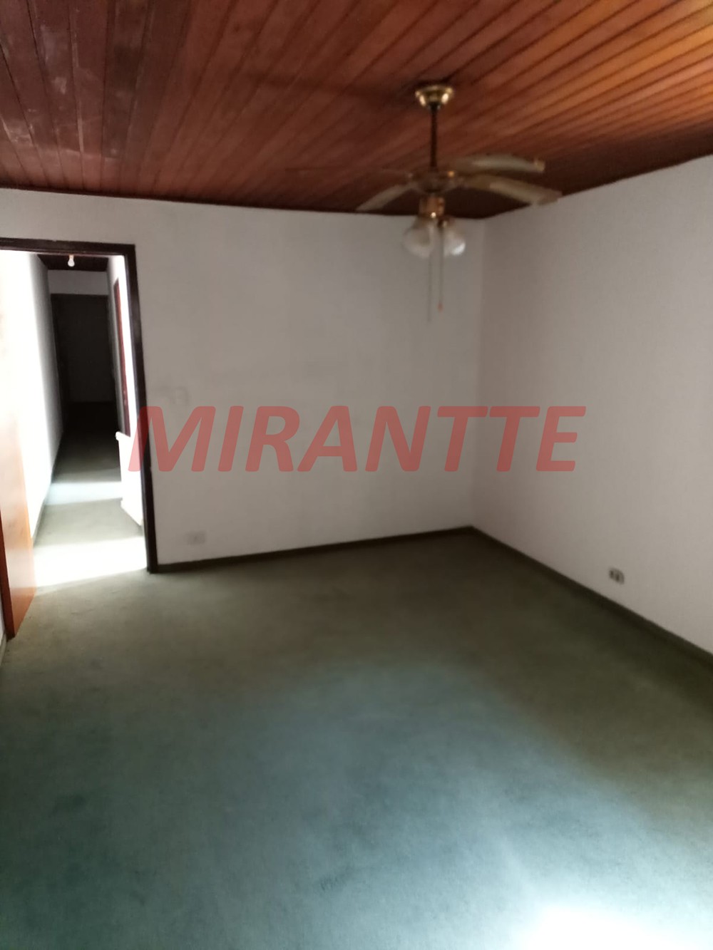 Sobrado de 180m² com 4 quartos em Vila Nova Mazzei
