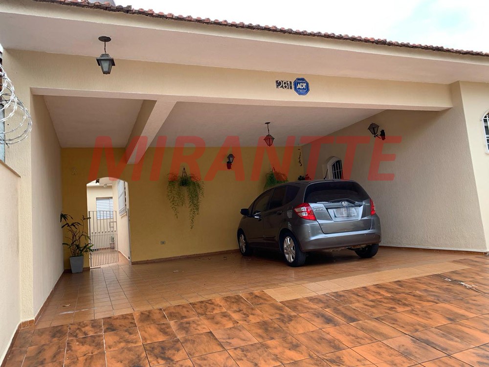 Casa terrea de 195m² com 3 quartos em Vila Nova Galvão