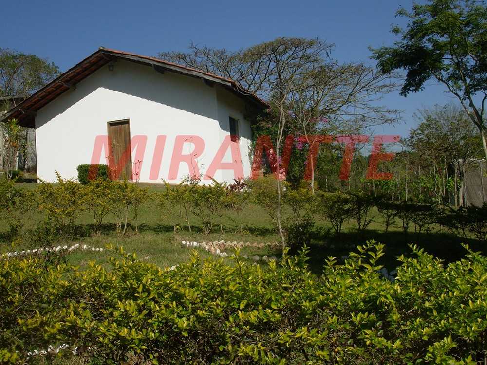 ChÁcara de 4007m² com 5 quartos em Chácaras Fernão Dias