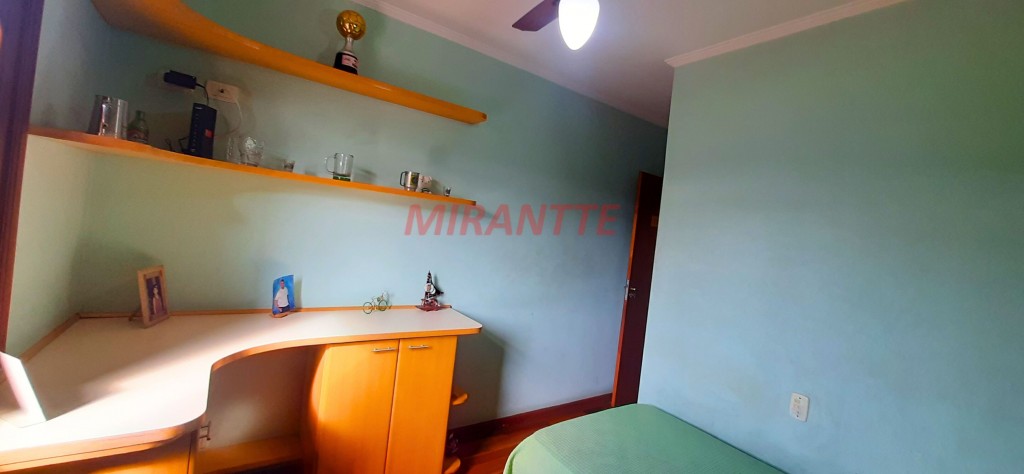 Sobrado de 400m² com 3 quartos em Conjunto Residencial Santa Terezinha