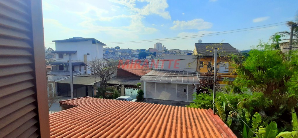 Sobrado de 400m² com 3 quartos em Conjunto Residencial Santa Terezinha