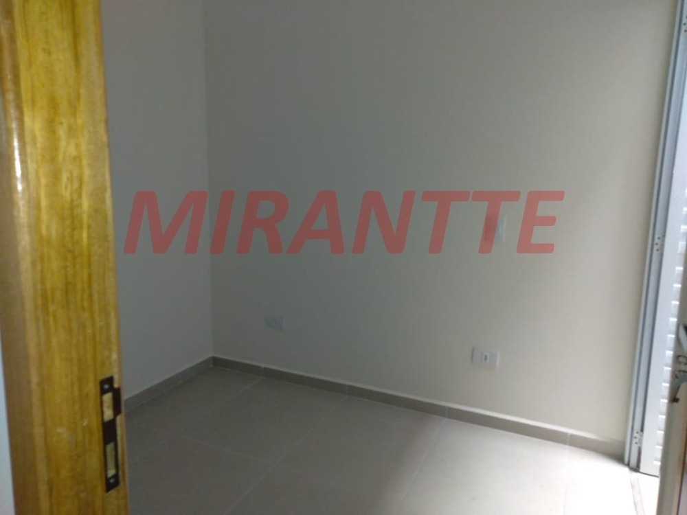 Sobrado de 110m² com 3 quartos em Água Fria