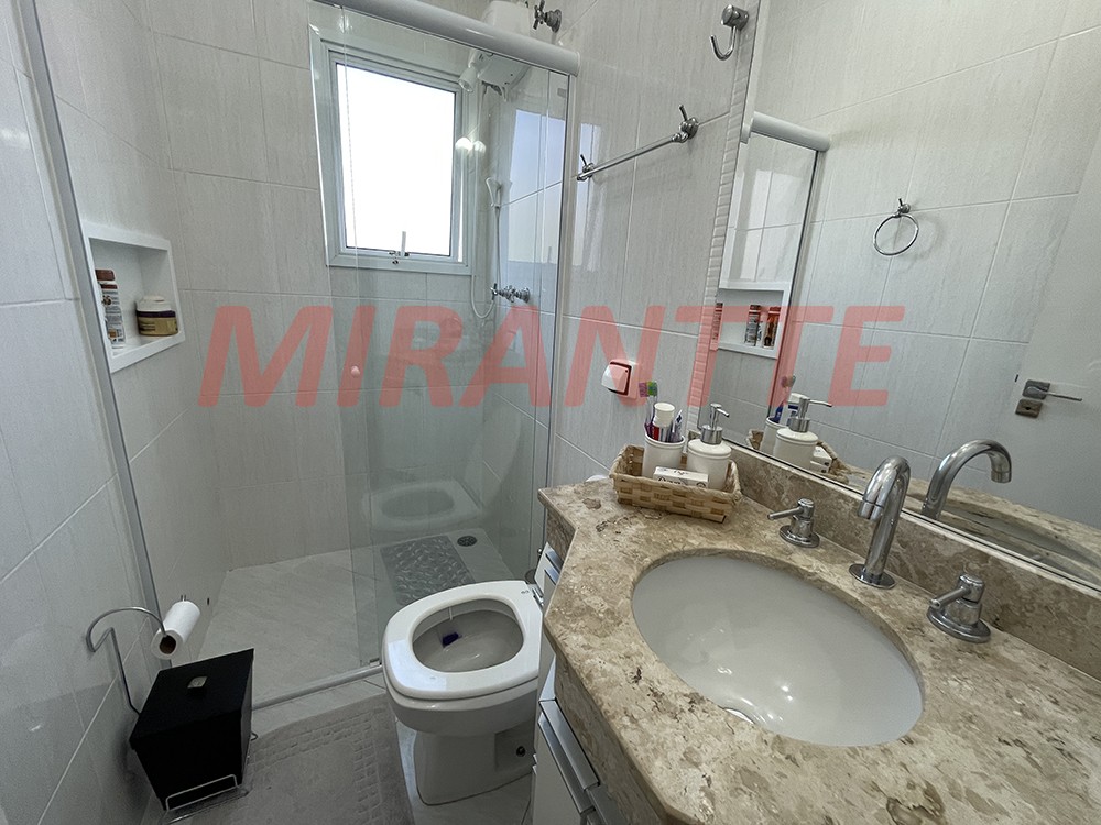 Sobrado de 208m² com 3 quartos em Parada Inglesa