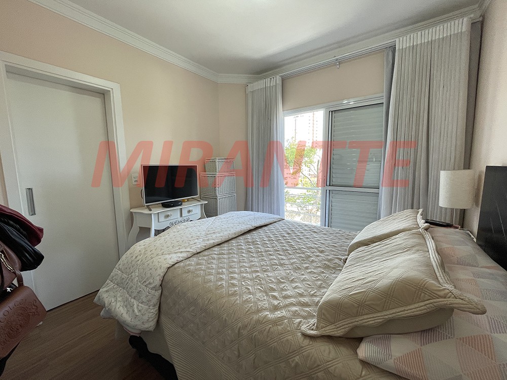 Sobrado de 208m² com 3 quartos em Parada Inglesa
